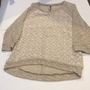 3/4 length sleeve light weight sweater